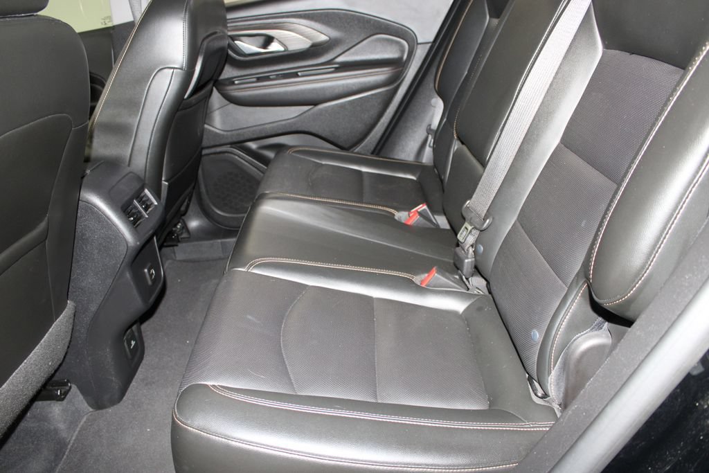 Used 2019 GMC Terrain SLT AWD/4WD image 18