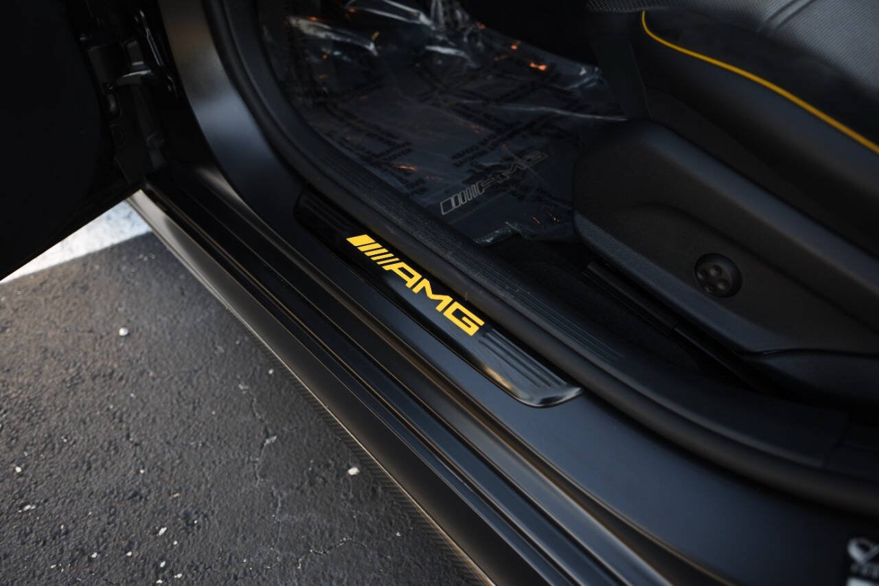 Used 2023 Mercedes-Benz E 63 AMG S image 29