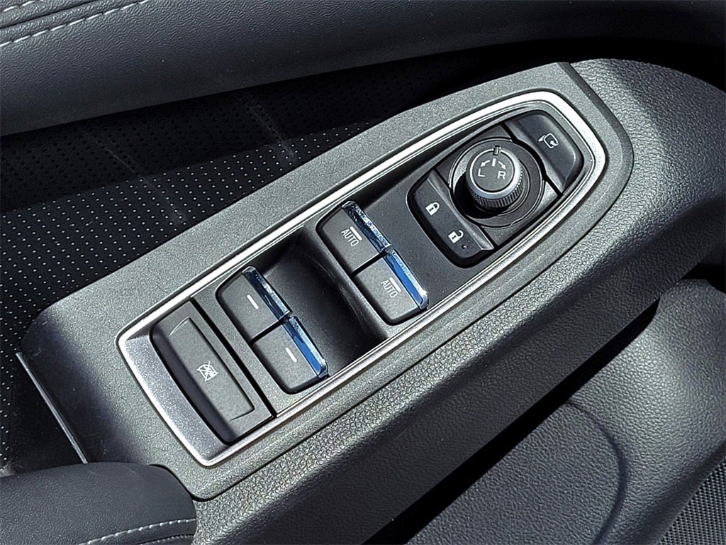 Used 2023 Subaru Ascent Limited w/ Technology Package image 14