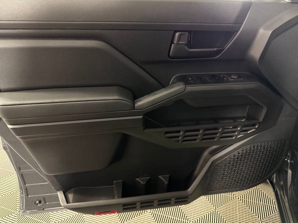 Used 2025 Toyota Tacoma SR image 24