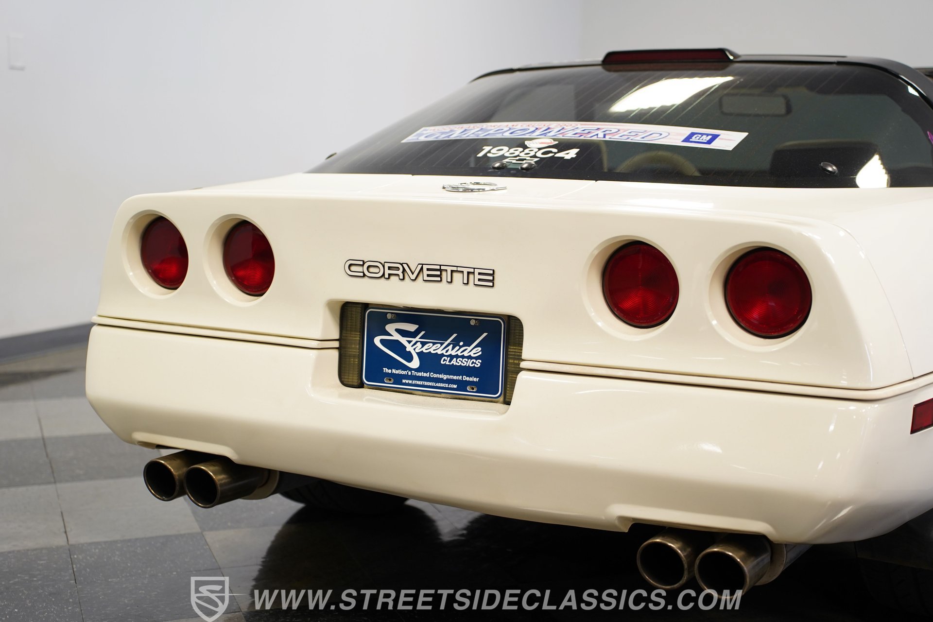 Used 1988 Chevrolet Corvette Coupe RWD image 27