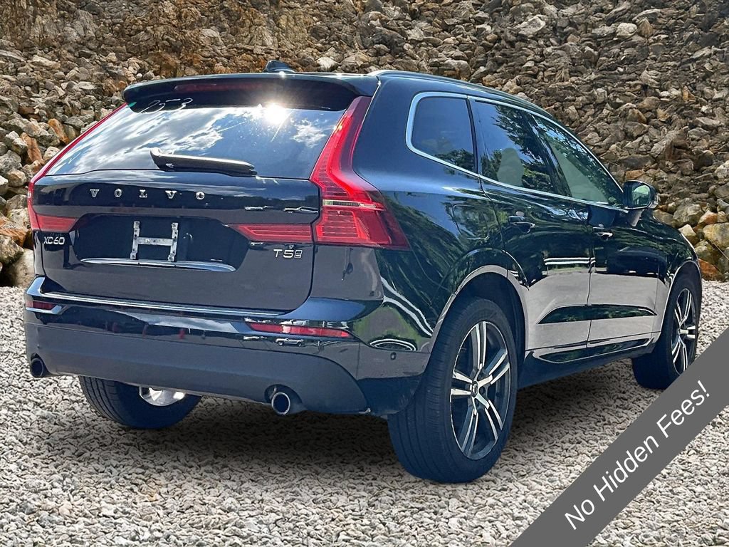 Used 2018 Volvo XC60 T5 Momentum w/ Vision Package AWD/4WD image 2