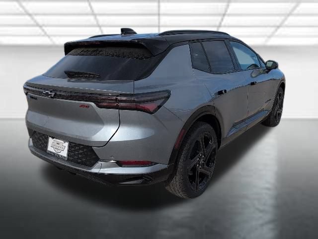 New 2026 Chevrolet Equinox EV RS FWD image 31