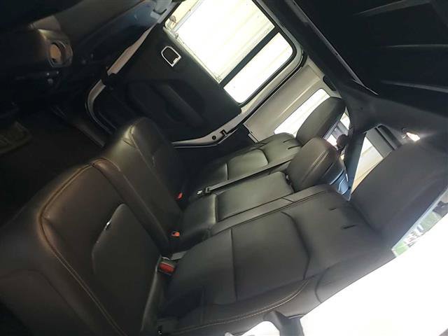 Used 2025 Jeep Wrangler Unlimited Sahara w/ Safety Group AWD/4WD image 8