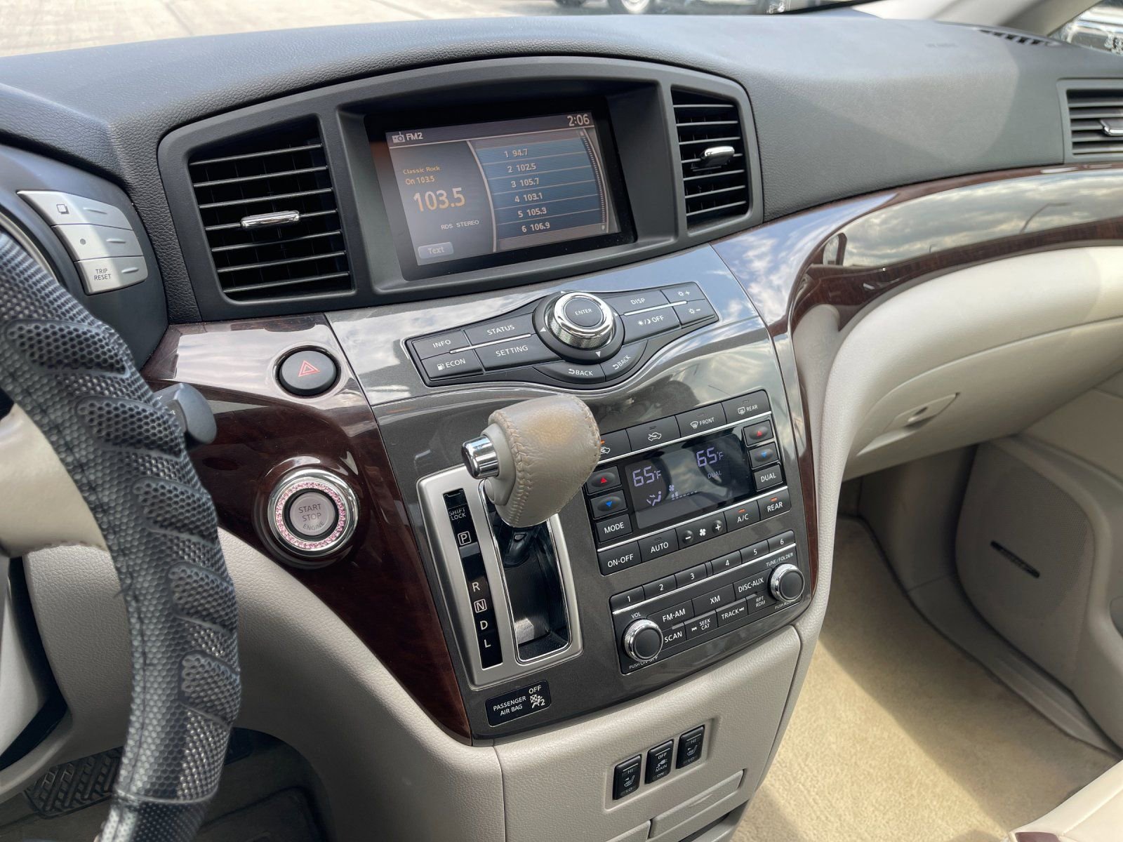 Used 2014 Nissan Quest SL FWD image 23