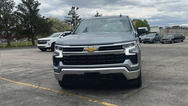 Certified 2025 Chevrolet Silverado 1500 LT AWD/4WD image 3