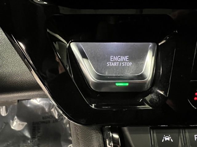 Used 2023 GMC Sierra 1500 AT4 w/ AT4 Preferred Package image 31