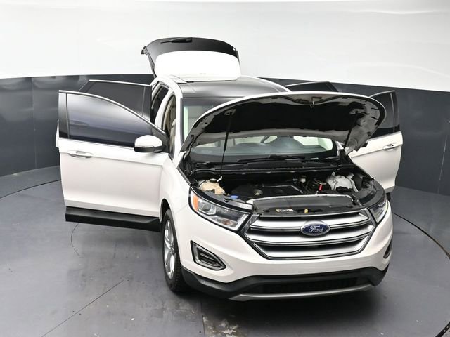 Used 2015 Ford Edge Titanium FWD image 43