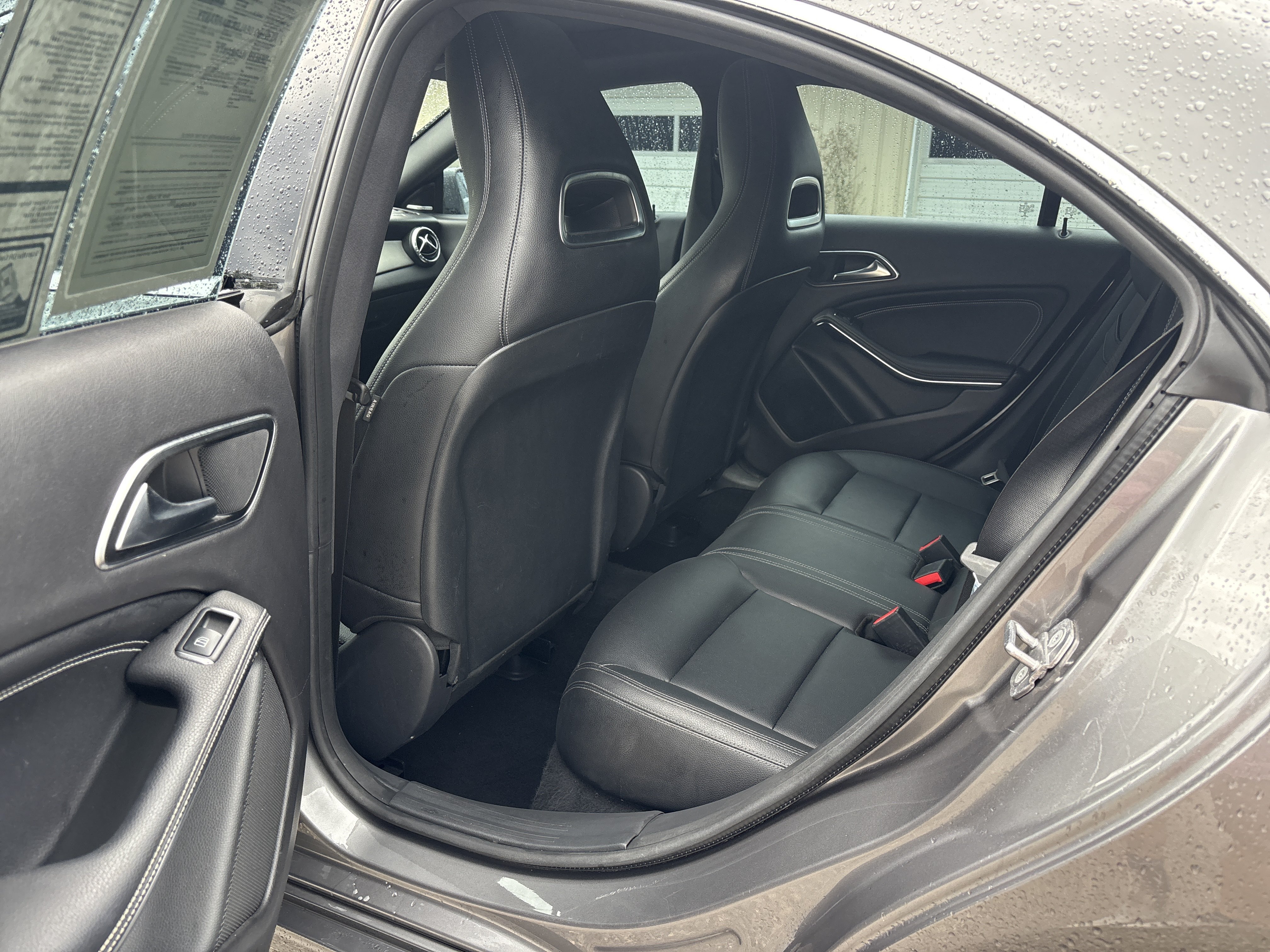 Used 2019 Mercedes-Benz CLA 250 4MATIC image 17