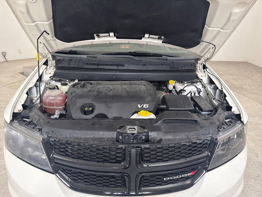 Used 2019 Dodge Journey SE w/ Connectivity Group FWD image 10