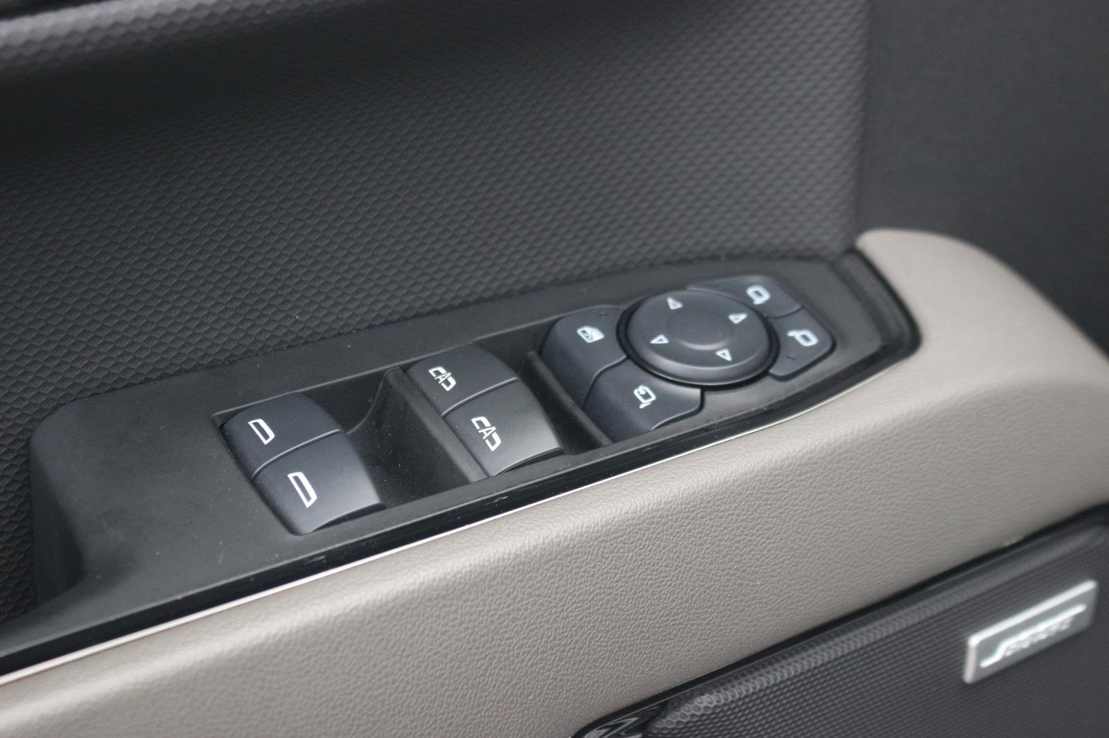 Used 2024 Chevrolet Silverado 1500 ZR2 w/ ZR2 Bison Edition image 18