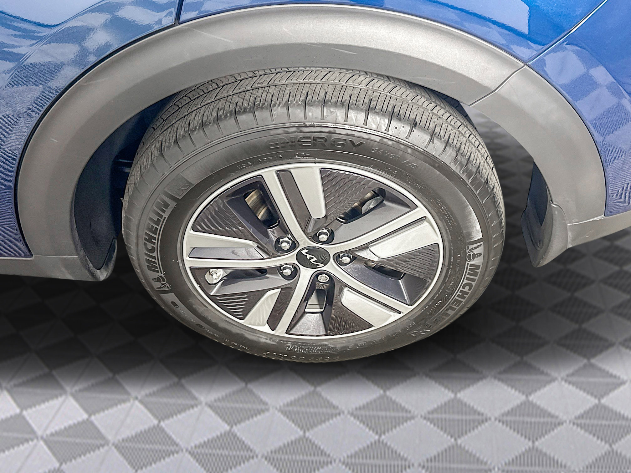 Used 2022 Kia Niro LXS image 38