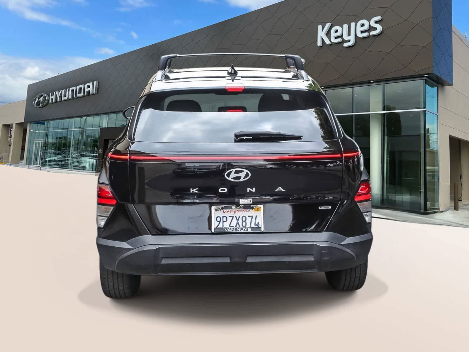 Certified 2024 Hyundai Kona SEL w/ Convenience Package AWD/4WD image 6
