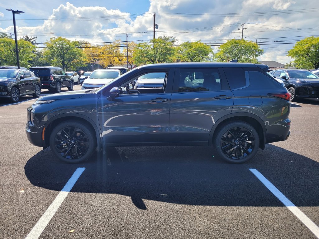 New 2026 Nissan Rogue SL w/ Family Package AWD/4WD image 10