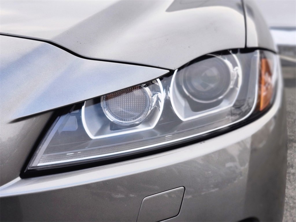 Used 2019 Jaguar F-PACE Prestige image 10