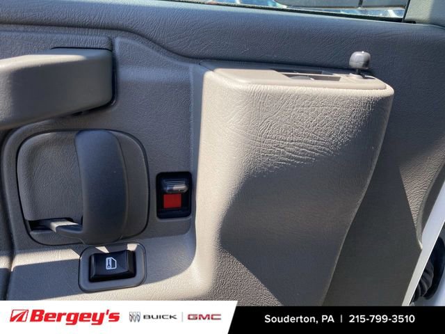 Certified 2024 GMC Savana 2500 w/ Driver Convenience Package RWD image 27