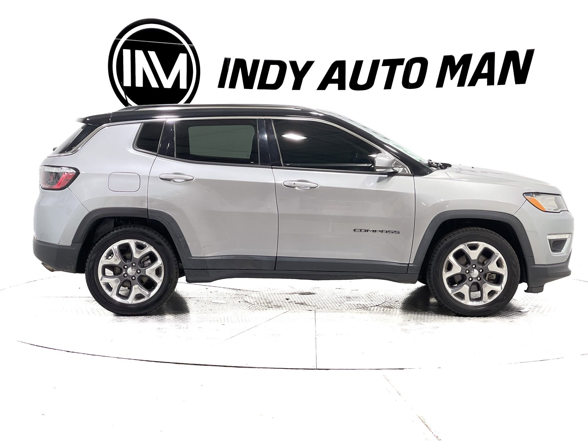 Used 2020 Jeep Compass Limited image 3