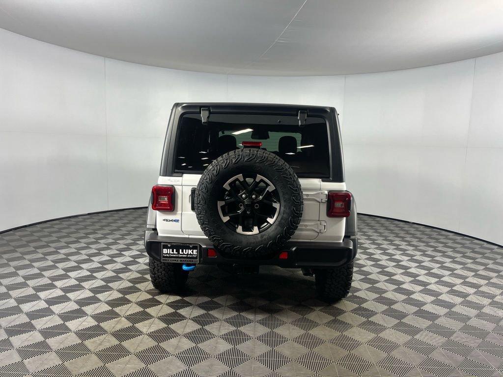 Used 2025 Jeep Wrangler Unlimited Rubicon 4xe w/ Convenience Group image 7