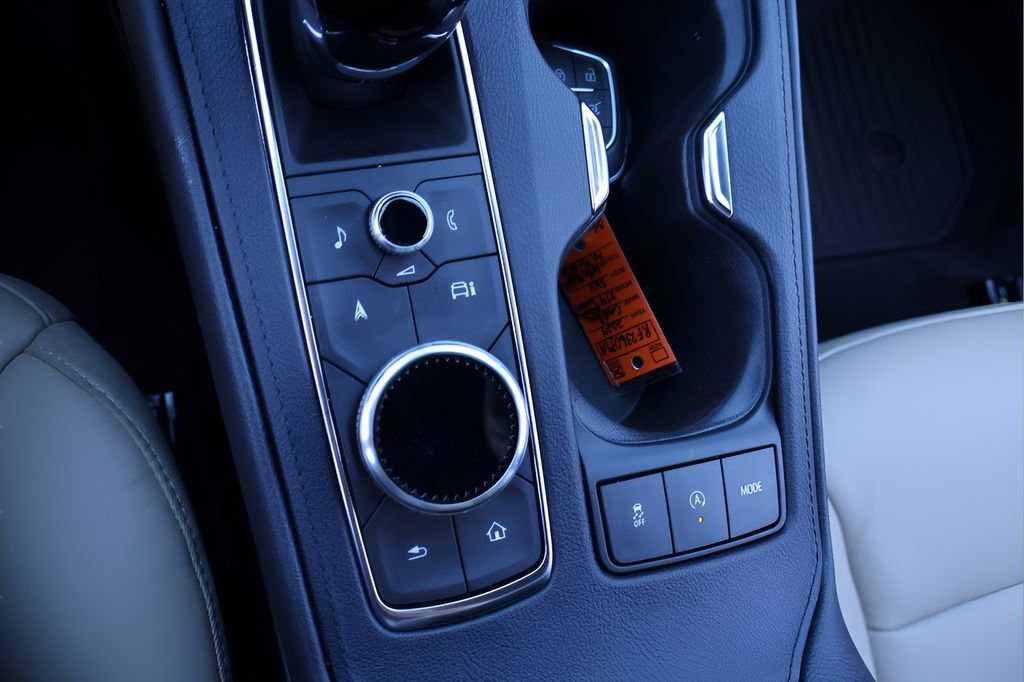 Certified 2024 Cadillac XT4 Premium Luxury w/ Active Safety Package image 28