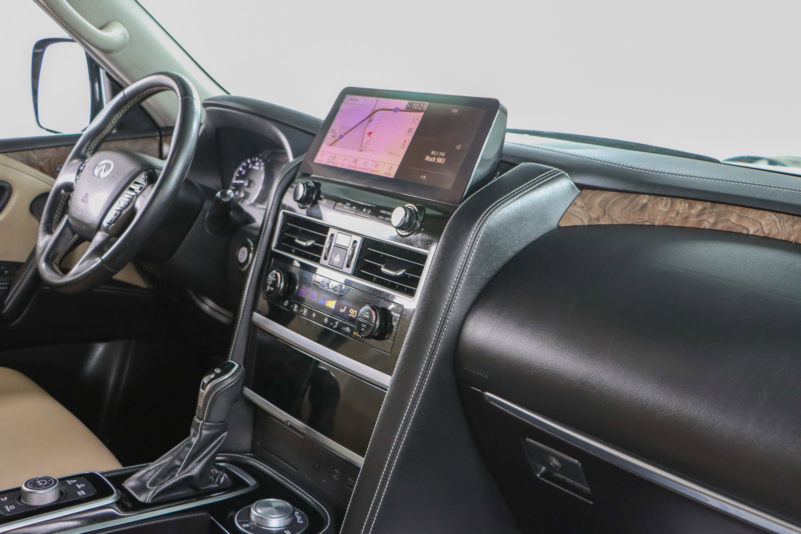 Used 2023 INFINITI QX80 Premium Select w/ Cargo Package image 29