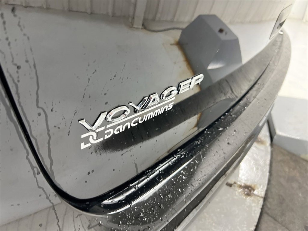 New 2025 Chrysler Voyager LX image 26