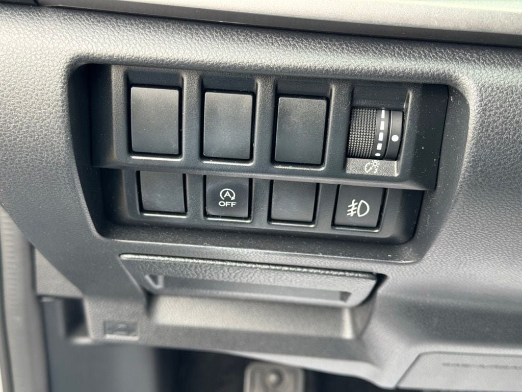 Used 2019 Subaru Forester Premium w/ All-Weather Package AWD/4WD image 23
