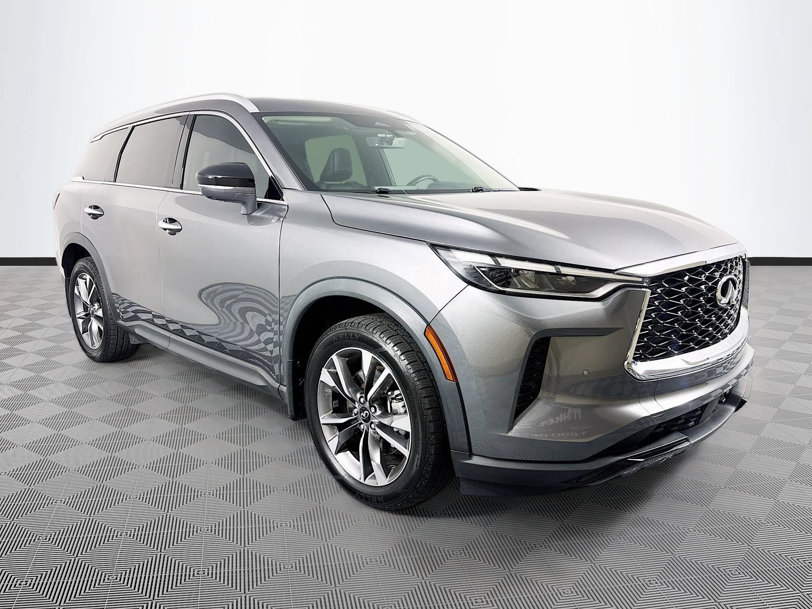 Used 2023 INFINITI QX60 Luxe w/ Performance Audio Package