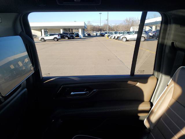 New 2026 GMC Yukon XL Denali Ultimate image 12