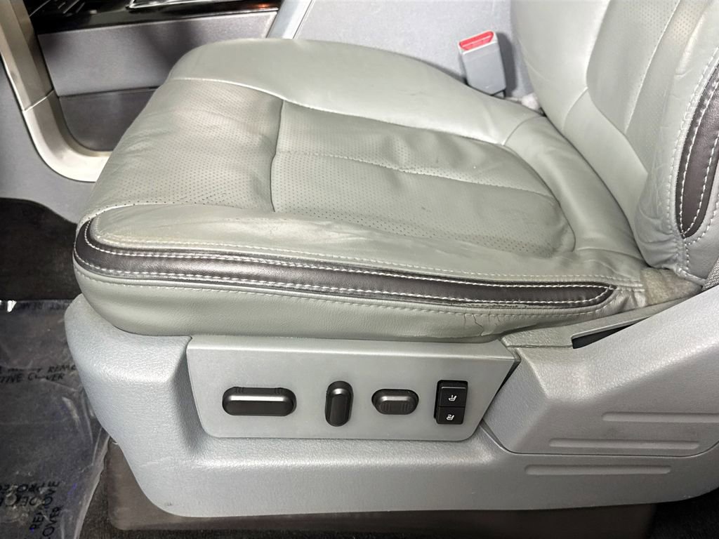Used 2011 Ford F150 Platinum image 21