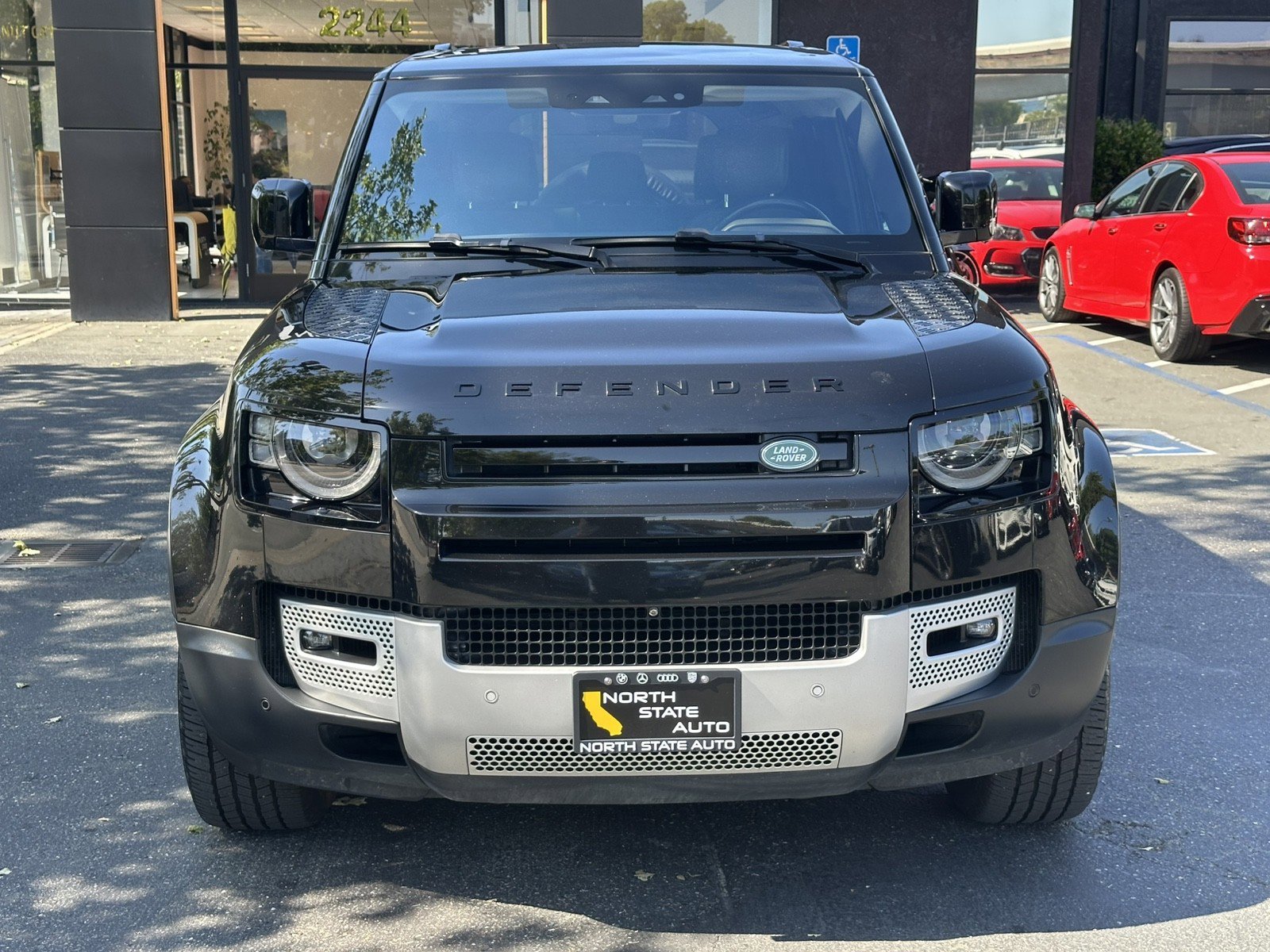 Used 2020 Land Rover Defender 110 HSE AWD/4WD image 5