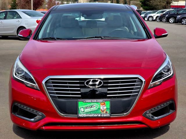 Used 2016 Hyundai Sonata Limited w/ Option Group 02 image 2