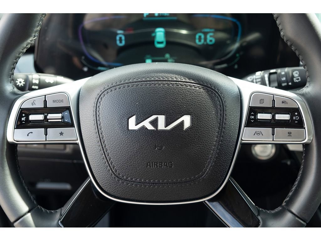 Used 2024 Kia Telluride S w/ S Sunroof Package image 17