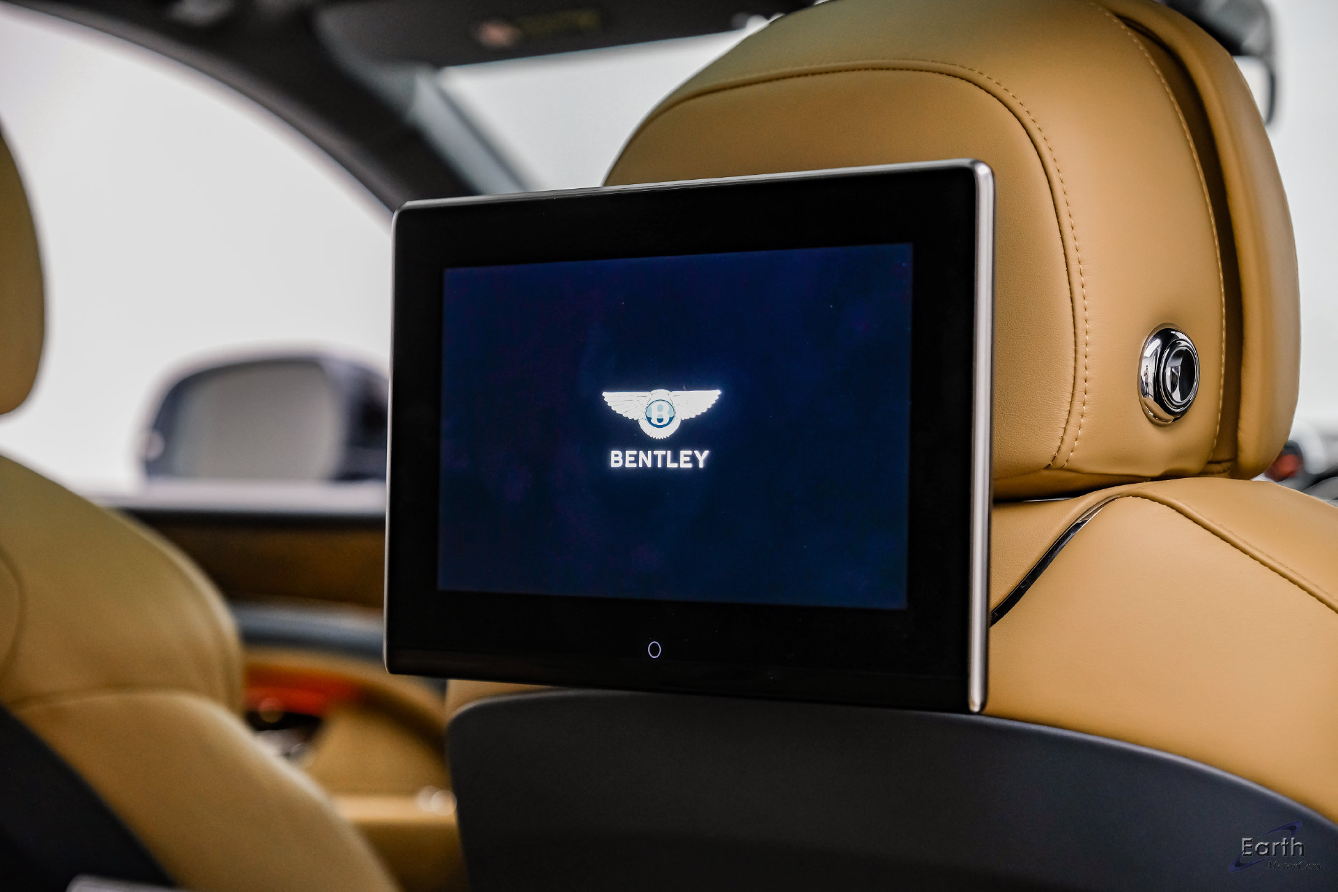 Used 2023 Bentley Bentayga Extended Wheelbase AWD/4WD image 83