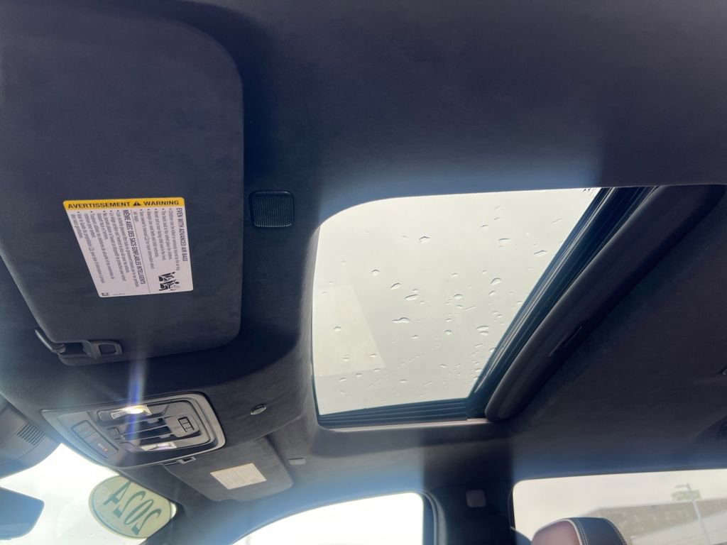 Used 2024 GMC Sierra 1500 Denali Ultimate image 15