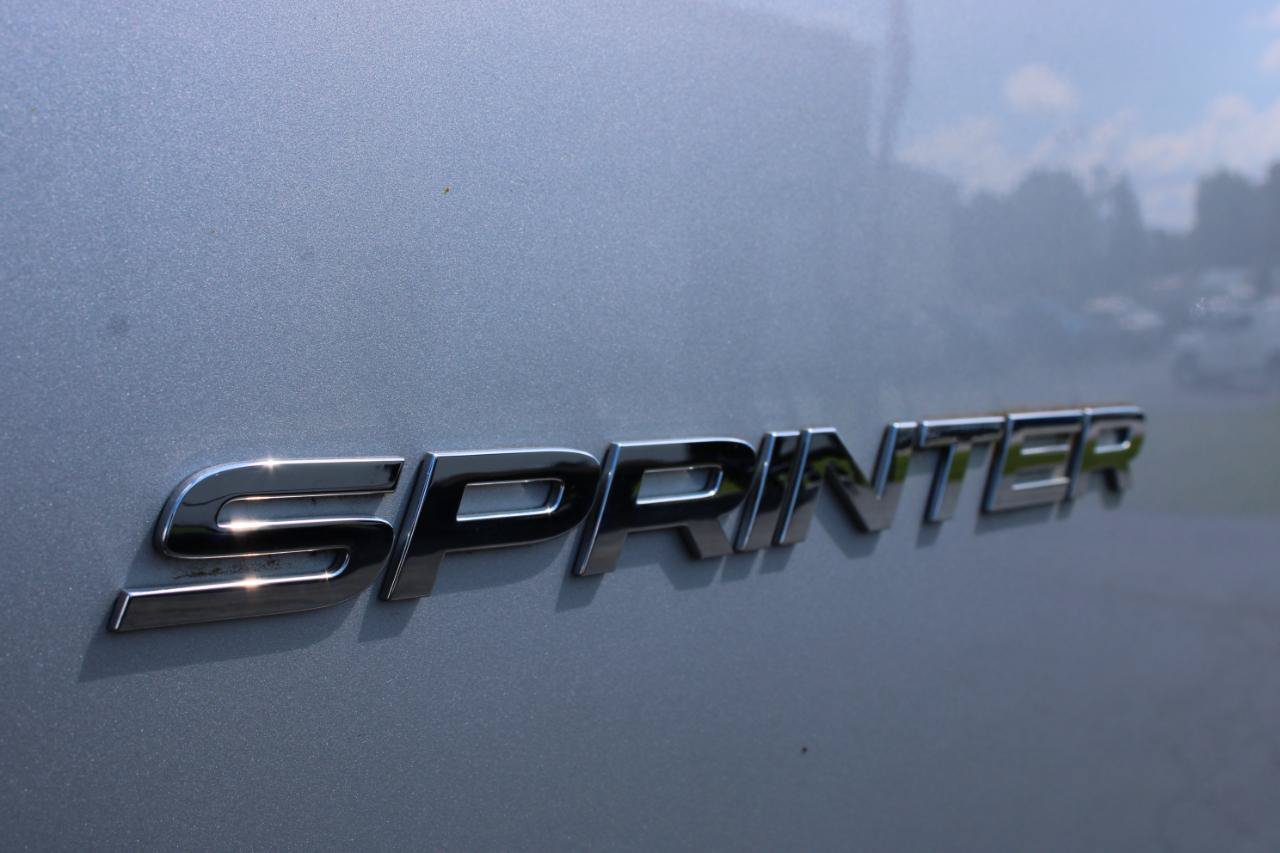 Used 2023 Mercedes-Benz Sprinter 2500 image 7