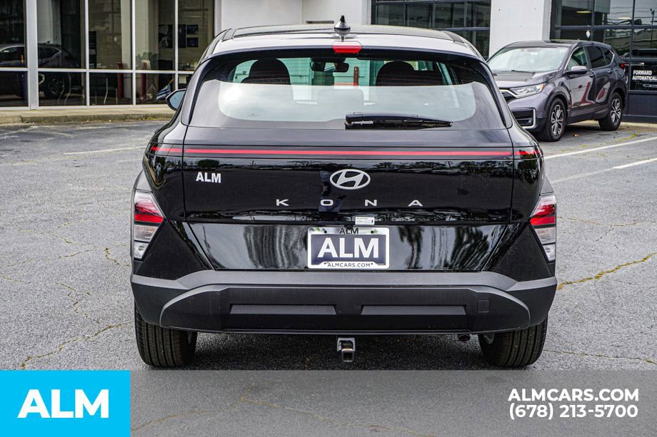 Used 2026 Hyundai Kona SE FWD image 11