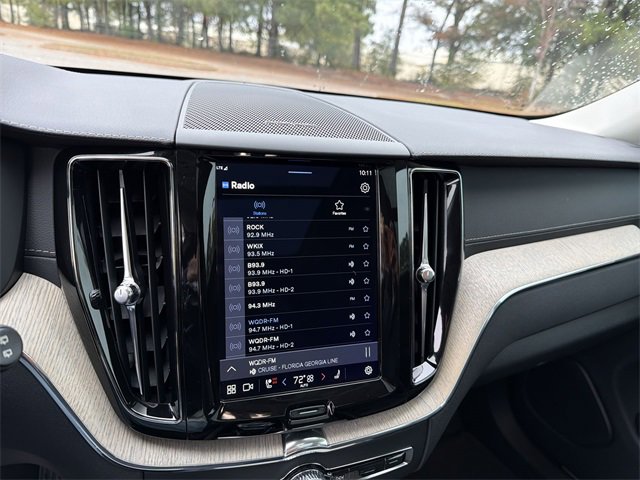 Used 2022 Volvo XC60 B6 Inscription w/ Advanced Package image 16