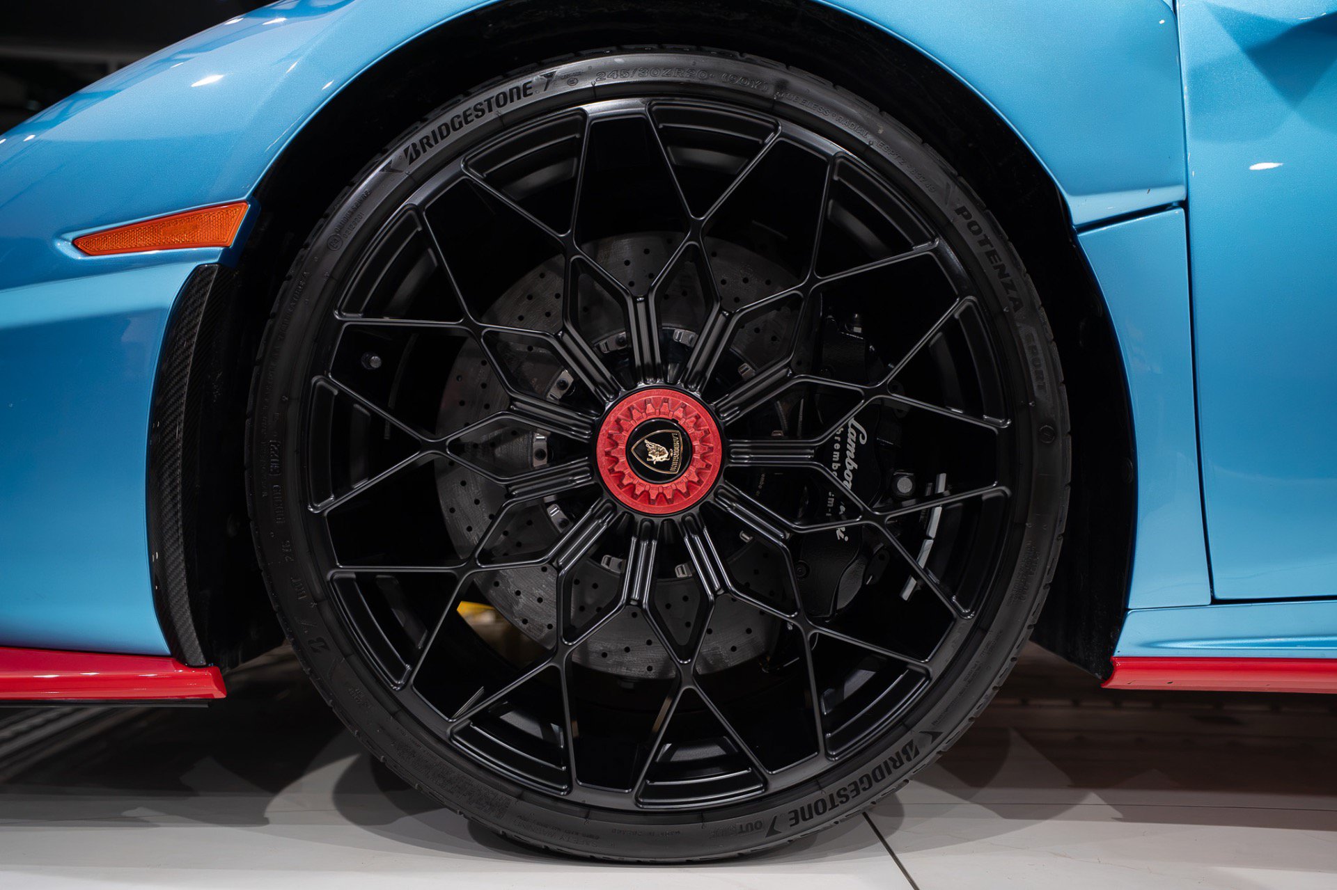 Used 2023 Lamborghini Huracan STO RWD image 47