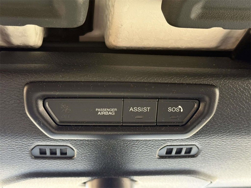 Used 2019 Jeep Wrangler Unlimited Sahara image 21