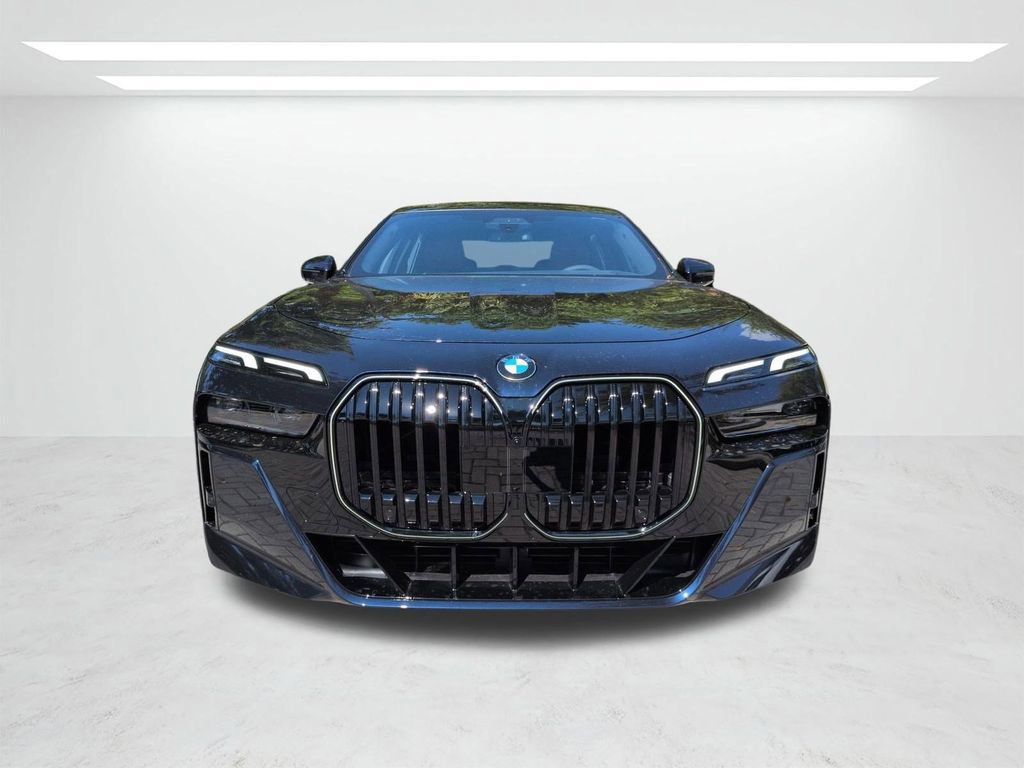 New 2026 BMW 760i xDrive AWD/4WD image 9