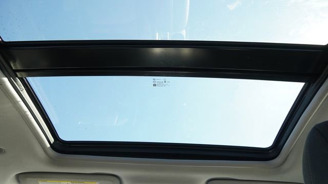 Used 2024 Chevrolet Malibu LT image 16