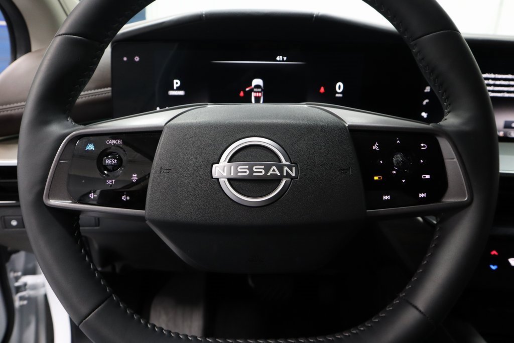 Certified 2025 Nissan Murano Platinum w/ Cargo Package image 32