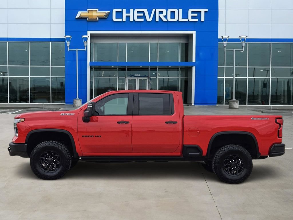 Used 2025 Chevrolet Silverado 2500 ZR2 w/ ZR2 Bison Edition AWD/4WD image 3