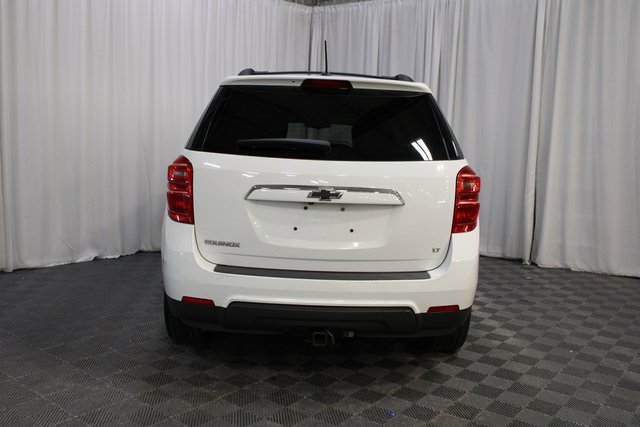 Used 2017 Chevrolet Equinox LT w/ Sport Edition image 19