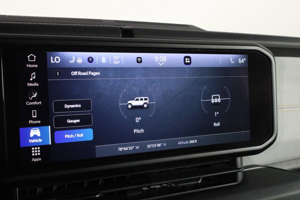 Used 2024 Jeep Wrangler Unlimited Sahara image 36