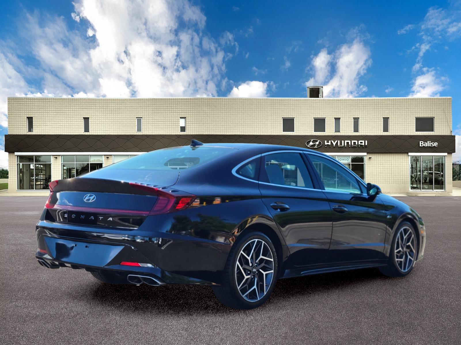 Used 2023 Hyundai Sonata N Line FWD image 3