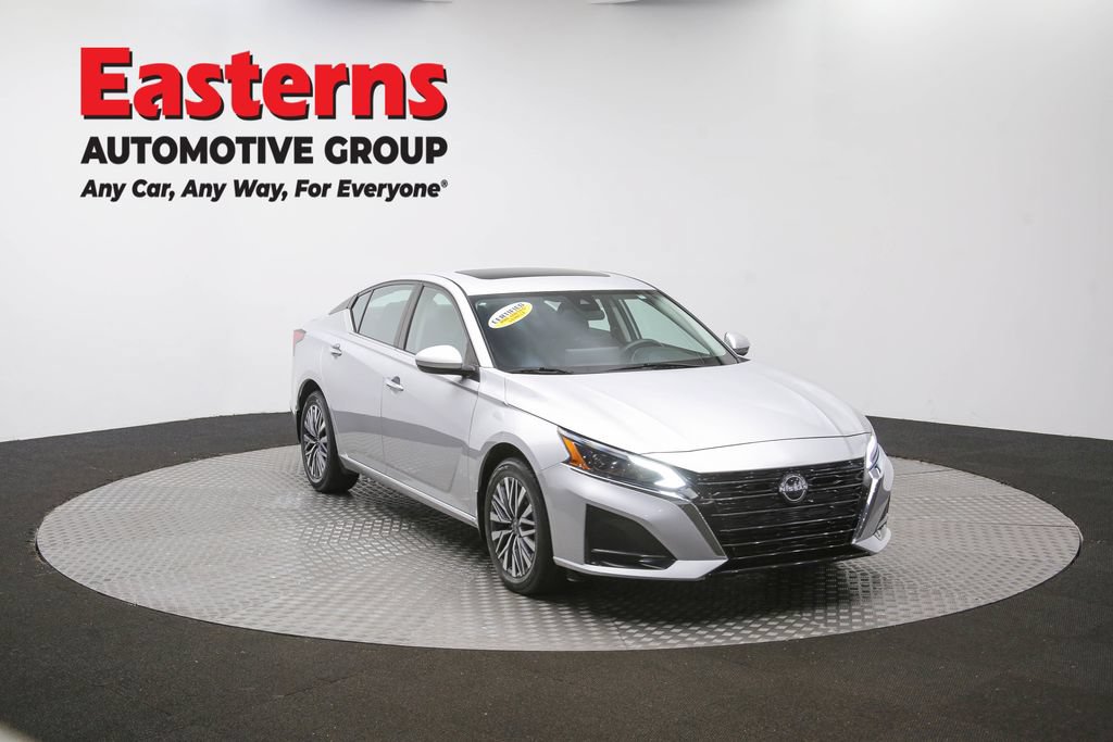 Used 2023 Nissan Altima 2.5 SV w/ SV Premium Package AWD/4WD image 53