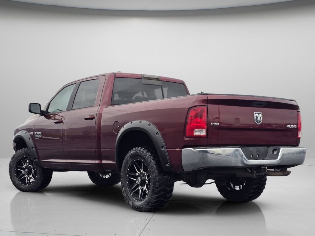 Used 2020 RAM 1500 Classic SLT AWD/4WD image 18
