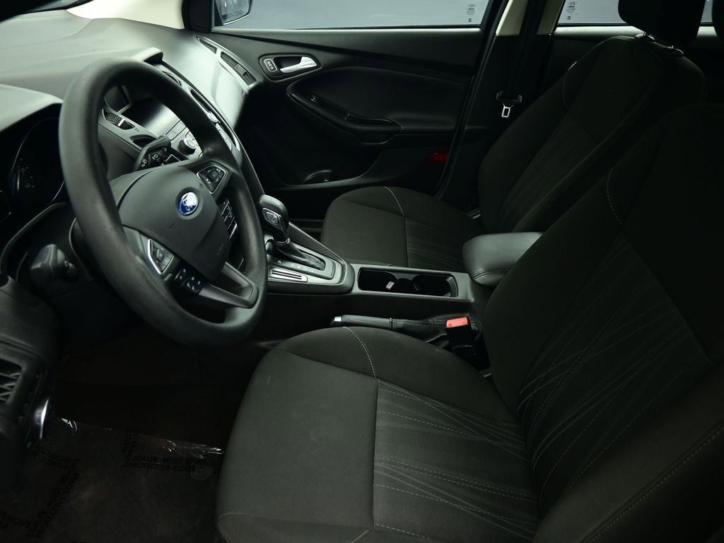 Used 2018 Ford Focus SE image 51