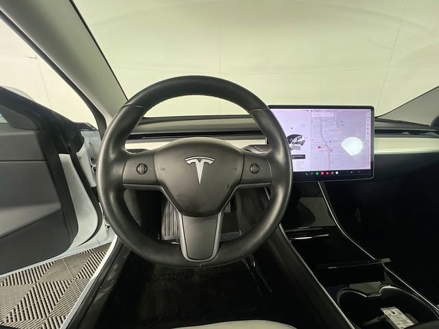 Used 2018 Tesla Model 3 Long Range AWD/4WD image 14